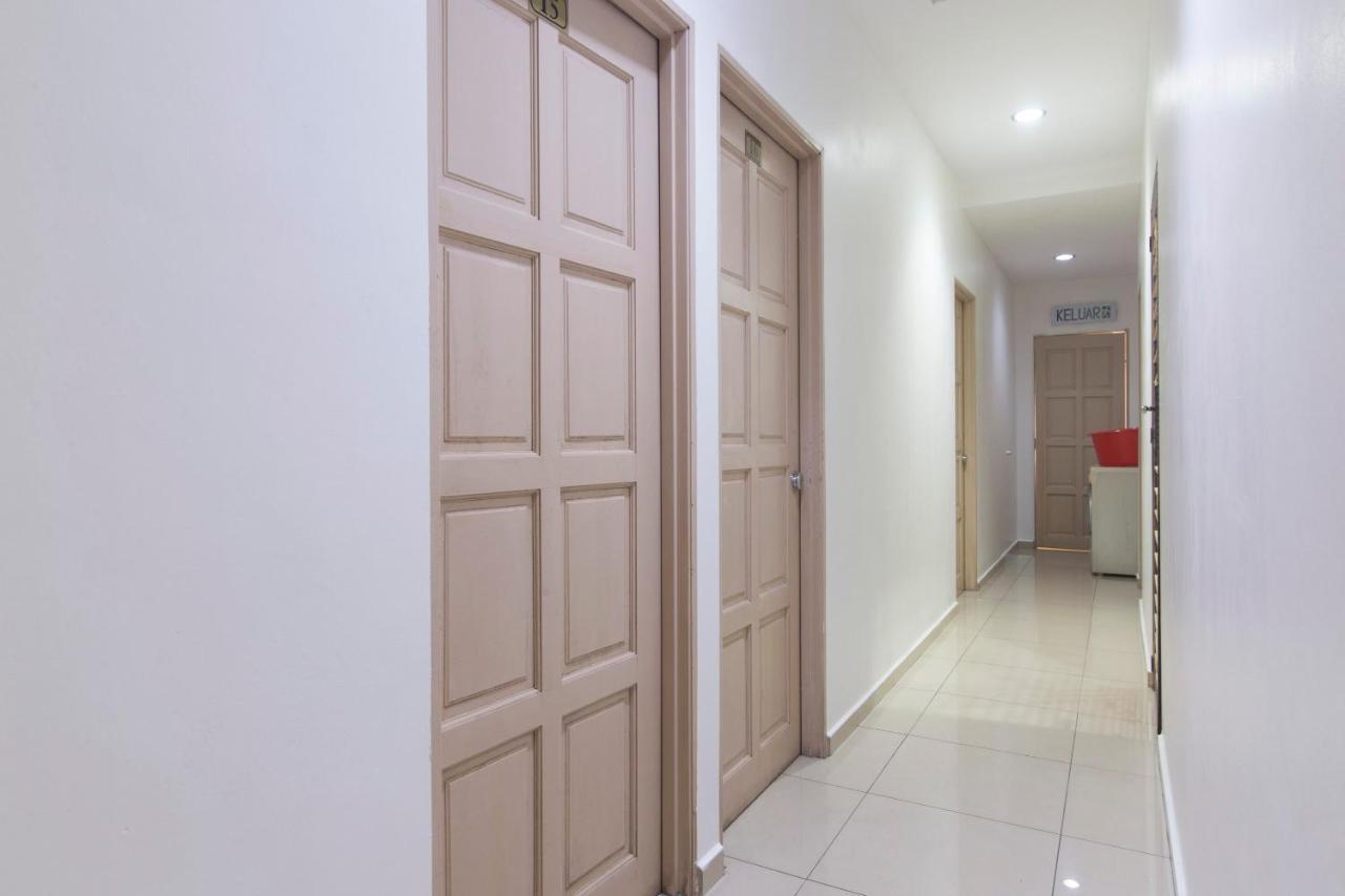 Oyo 44072 Mines Cempaka Hotel Нілай Екстер'єр фото