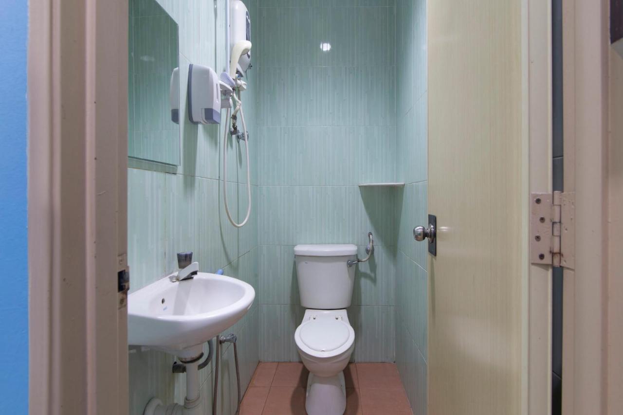Oyo 44072 Mines Cempaka Hotel Нілай Екстер'єр фото