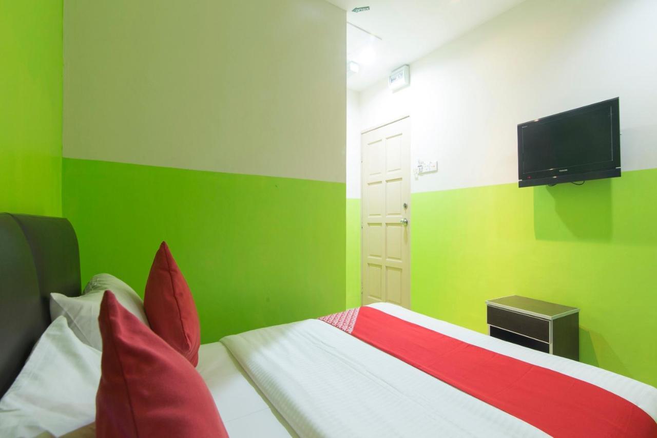 Oyo 44072 Mines Cempaka Hotel Нілай Екстер'єр фото